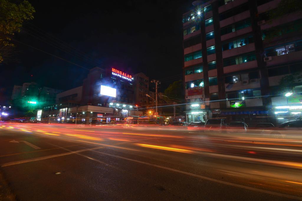 Family Treasure Yangon Hotel Exterior photo